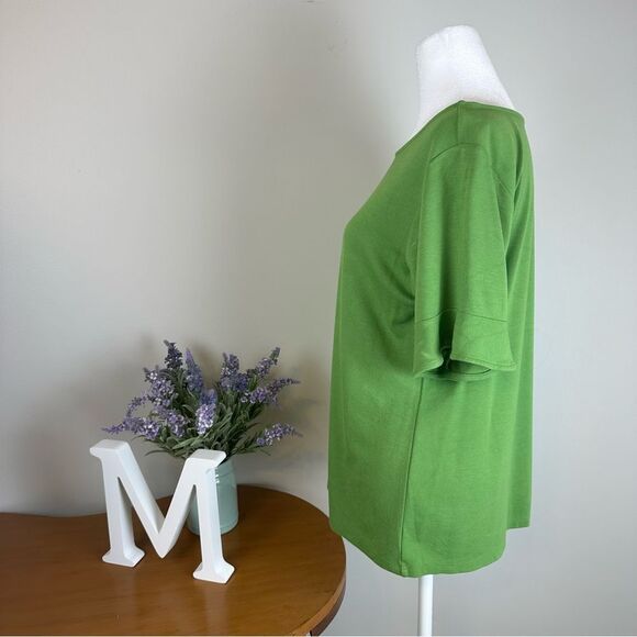 Ann Taylor Factory Green Bell sleeve tshirt - Size Medium Beautiful- EUC - Picture 3 of 6